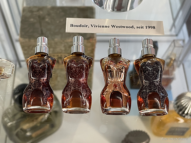 Couven Museum - Flakons